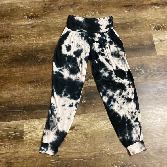 White Mark tie dye Pants - Picture 2 of 6